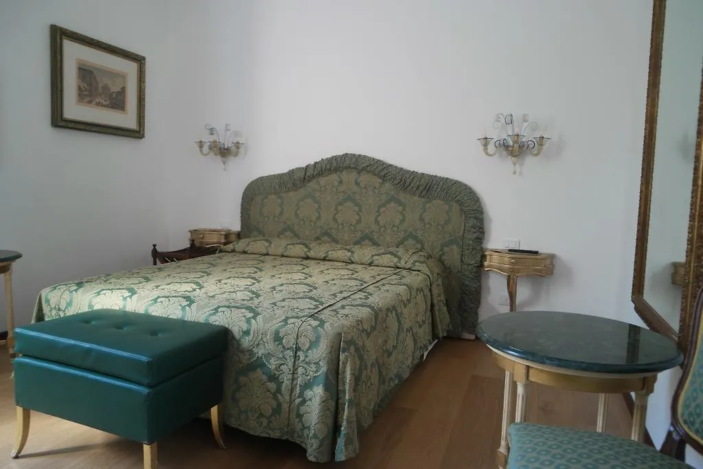 Savoia E Jolanda Apartments Veneza