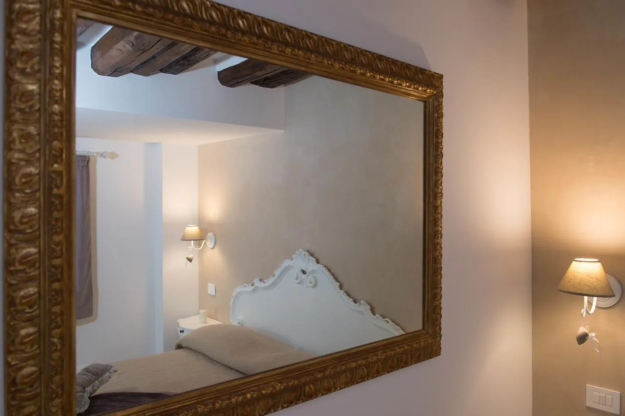 Savoia E Jolanda Apartments Venice