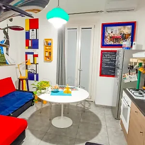 https://mr-square.sicilyhotelsitaly.net