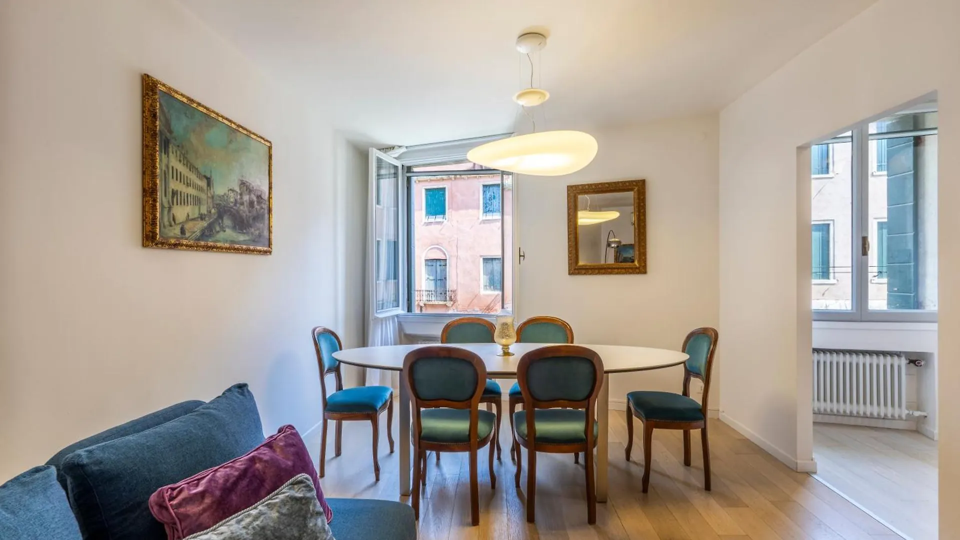 Savoia E Jolanda Apartments Βενετία