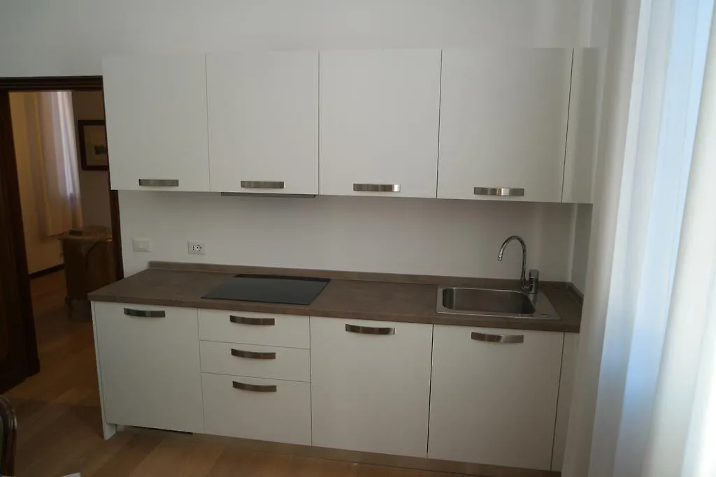 Savoia E Jolanda Apartments Venice